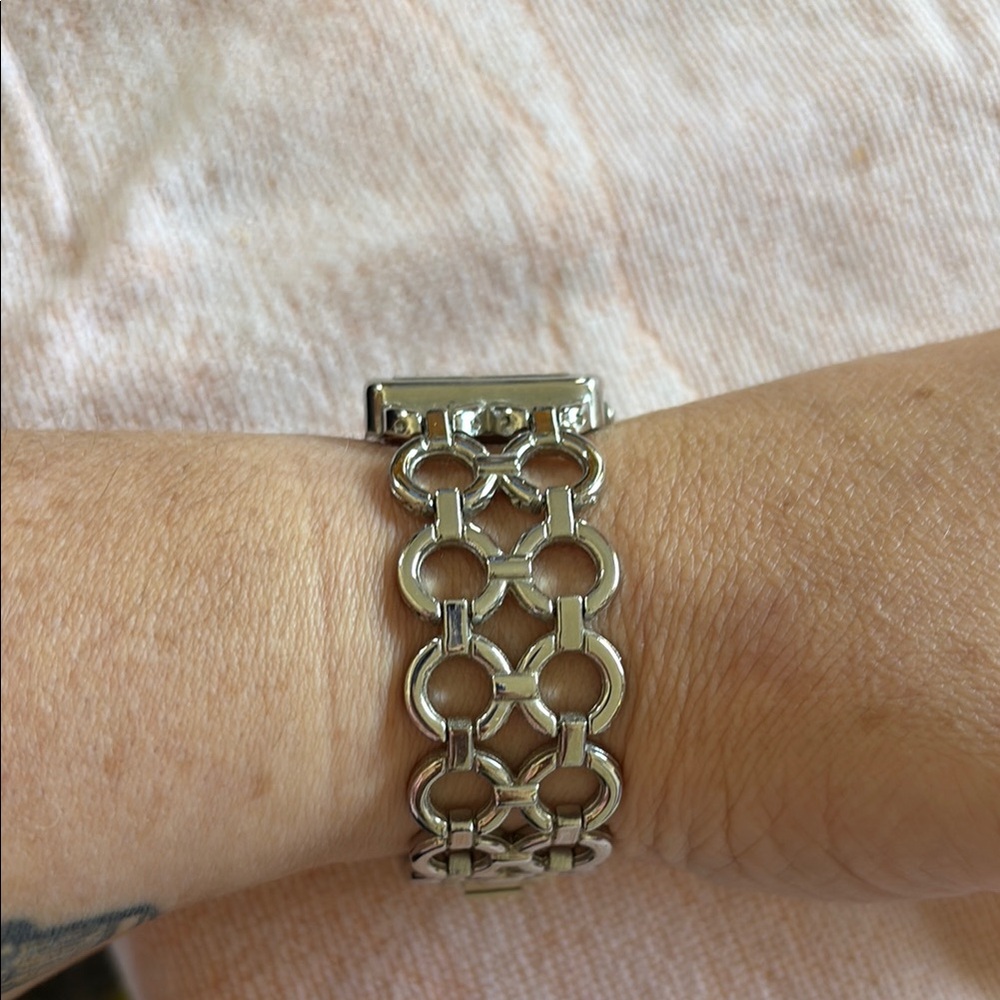 Silver Rectangular Face Chainlink Watch - Picture 3 of 6